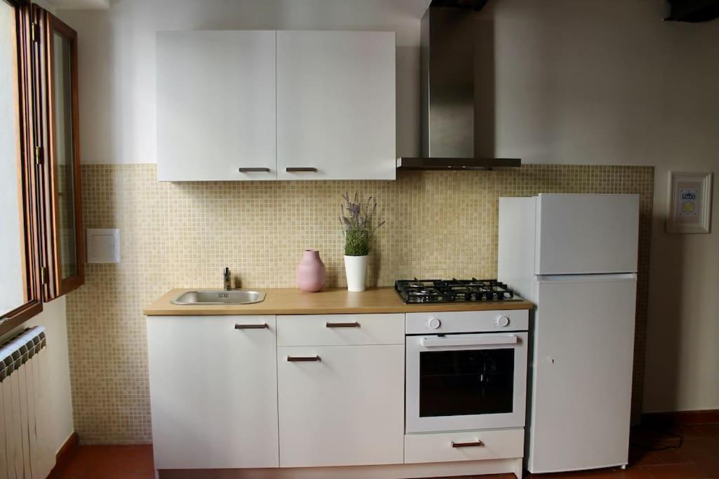 Cute Apartment Near Santa Croce フィレンツェ エクステリア 写真